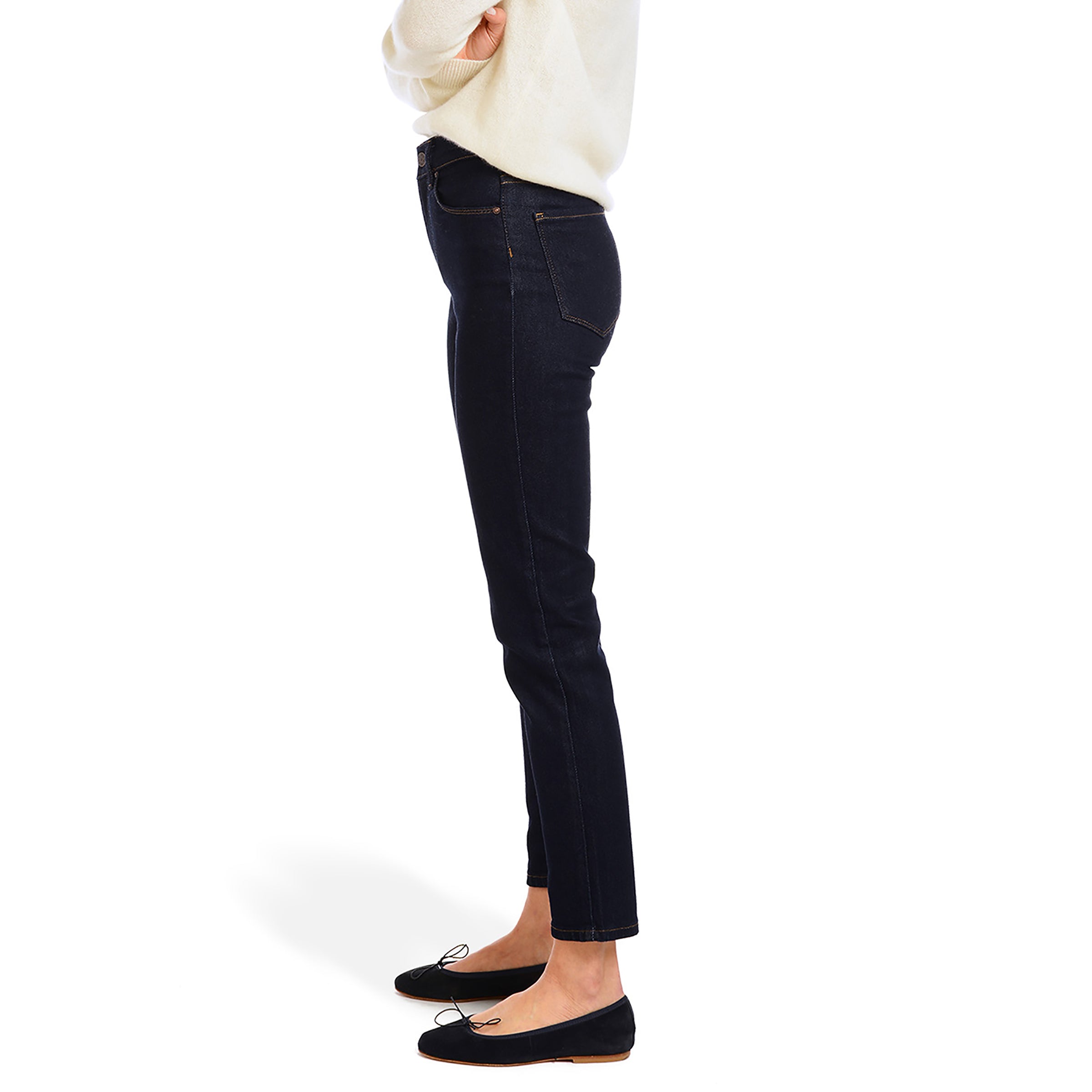 High Rise Mom Oliver Jeans