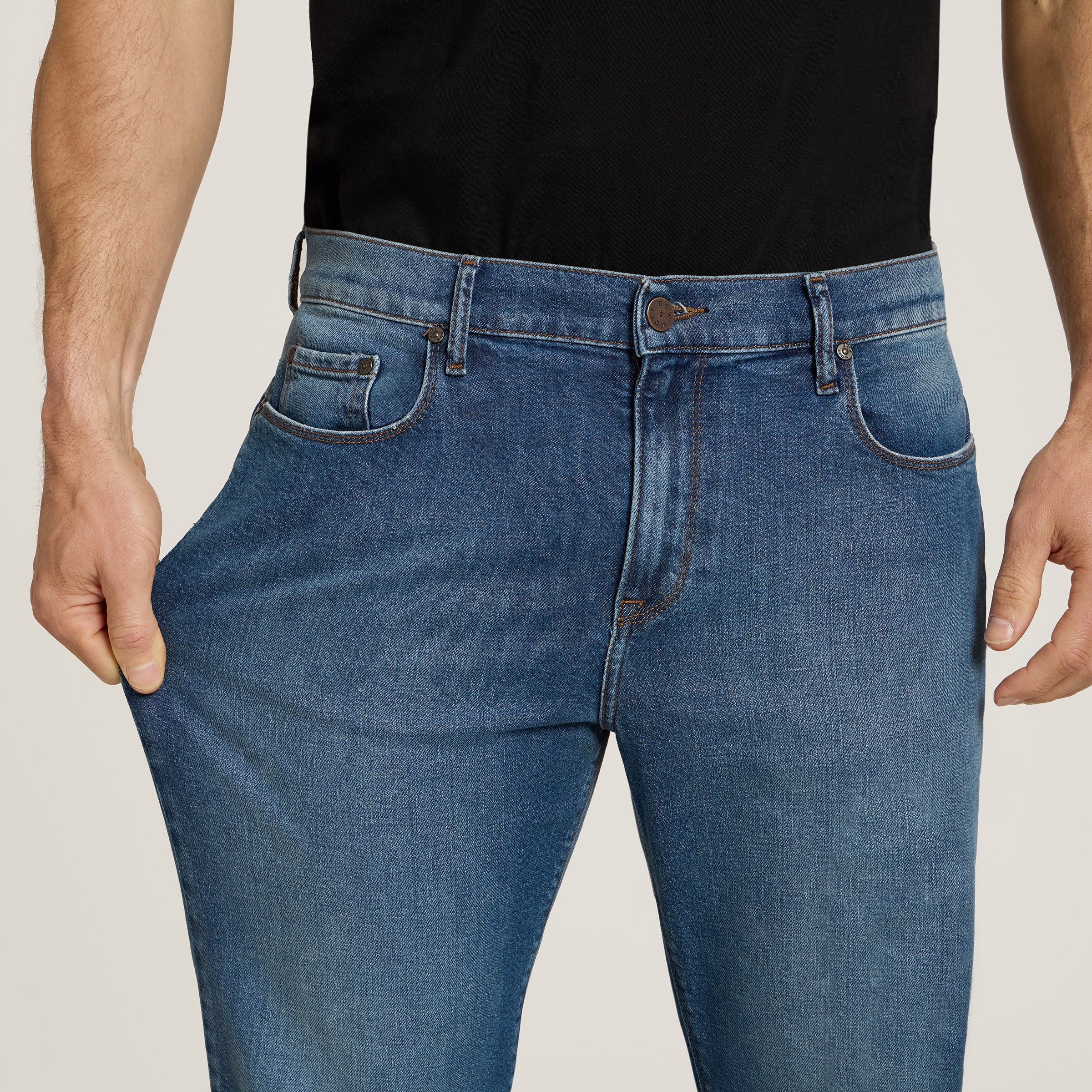 Straight Ridge Jeans